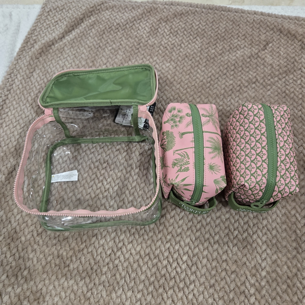 Nicole Miller 3  Pc Set makeup and skincare organizer bag, Safari See Descriptio - Picture 5 of 13